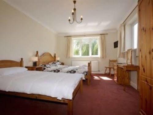 Cider Cottages Burley Bagian luar foto