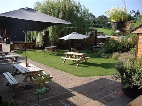 Cider Cottages Burley Bagian luar foto
